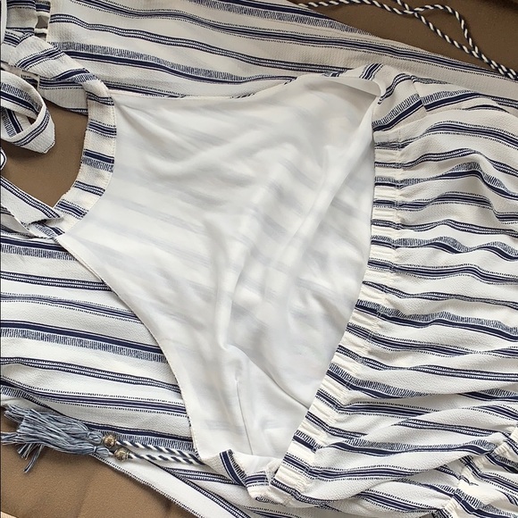 Jumpsuit - Picture 4 of 4